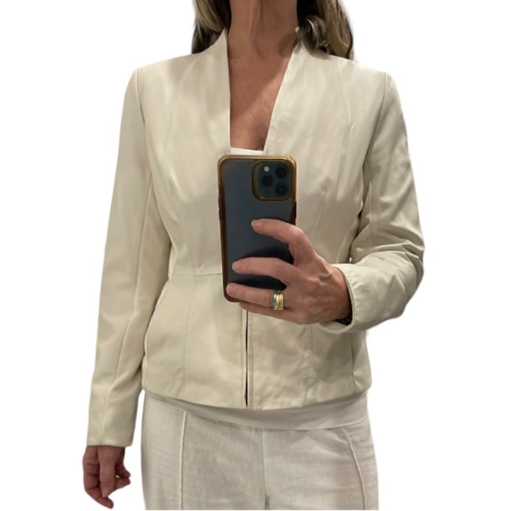 Hal Rubinstein Cream Leather Front Zipper Jacket.Size S